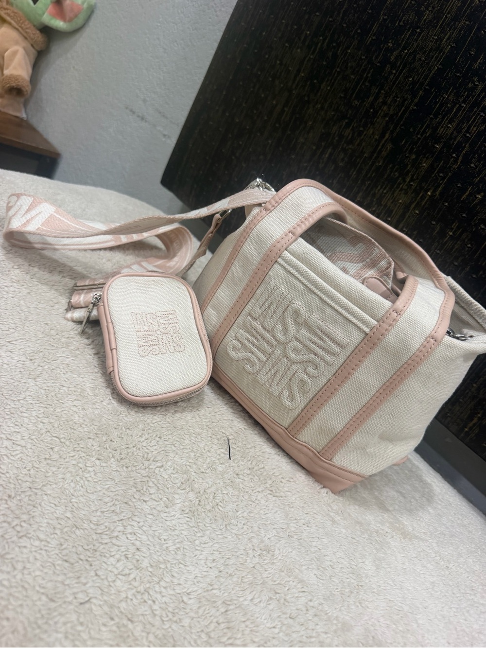 Canvas Crossbody Bag with Removable Coin Pouch - Cream & Blush